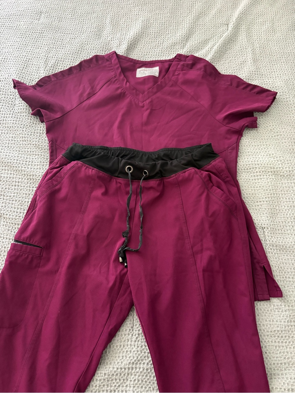 Skechers by Barco Scrub Set